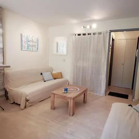 Rez De Jardin A * 圣马克西姆